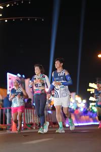 BIB: 
                            <button type="button" onclick="openModal(24503010)" class="btn btn-primary btn-sm float-right btn-popup" data-toggle="modal" data-target=".modal-high-quality">
                        <i class="fas fa-shopping-cart"></i> Add to Cart
                    </button>
                                            <button type="button" onclick="isThisMe(24503010, true)" class="btn btn-success btn-sm float-right btn-popup btn-isme hidden" data-toggle="tooltip" data-placement="bottom" title="นี่คือรูปของคุณใช่ไหม คลิกที่นี่เพื่อเอาเข้าอัลบั้ม">
                        <i class="fas fa-plus"></i> Add to album
                    </button>
                    <button type="button" onclick="isThisMe(24503010, false)" class="btn btn-warning btn-sm float-right btn-popup btn-isnotme hidden">
                        <i class="fas fa-ban"></i> Remove from album
                    </button>